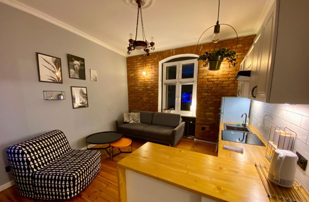 Apartament Odrzanka グリフィノ エクステリア 写真