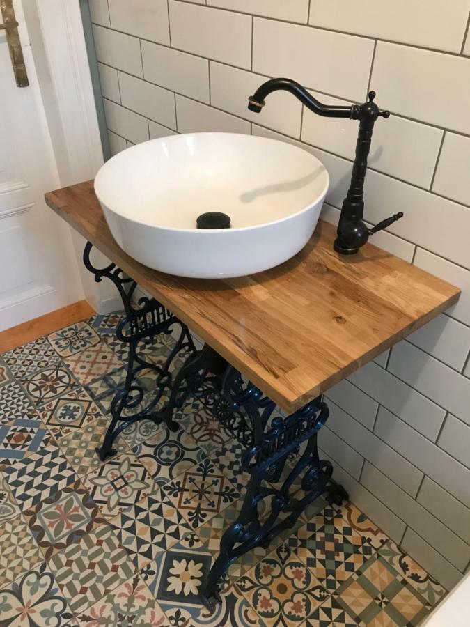Apartament Odrzanka グリフィノ エクステリア 写真