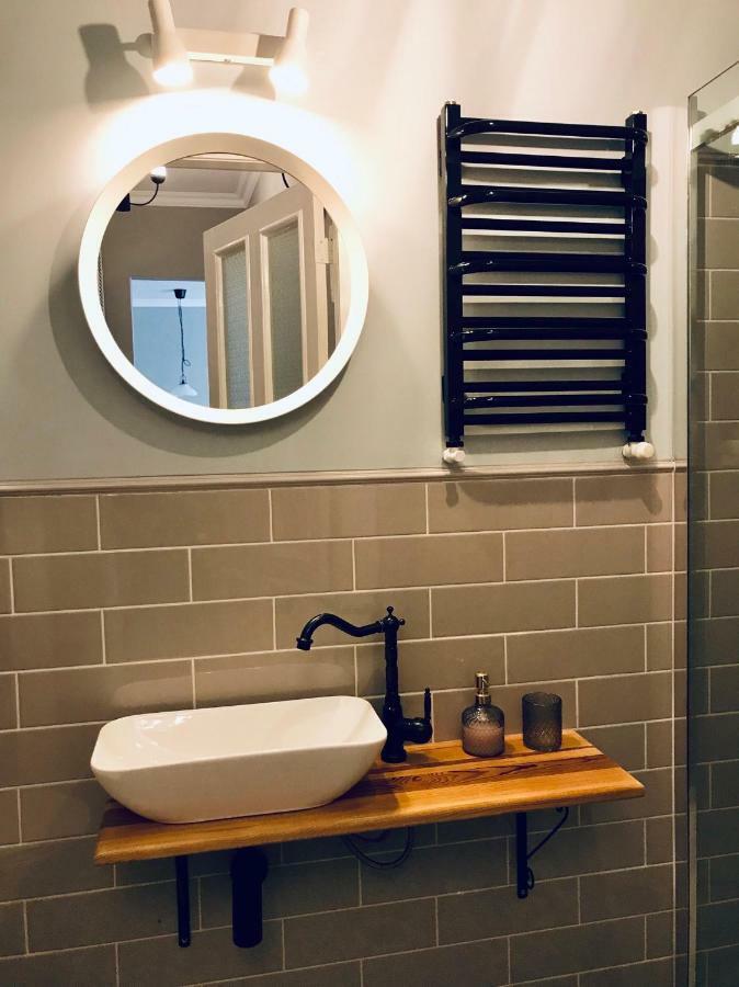 Apartament Odrzanka グリフィノ エクステリア 写真