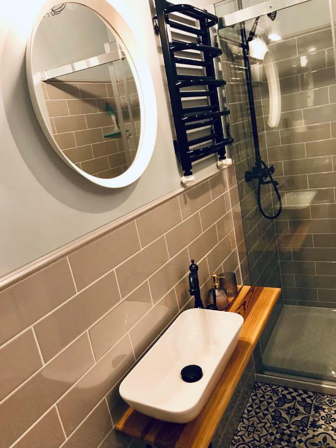 Apartament Odrzanka グリフィノ エクステリア 写真