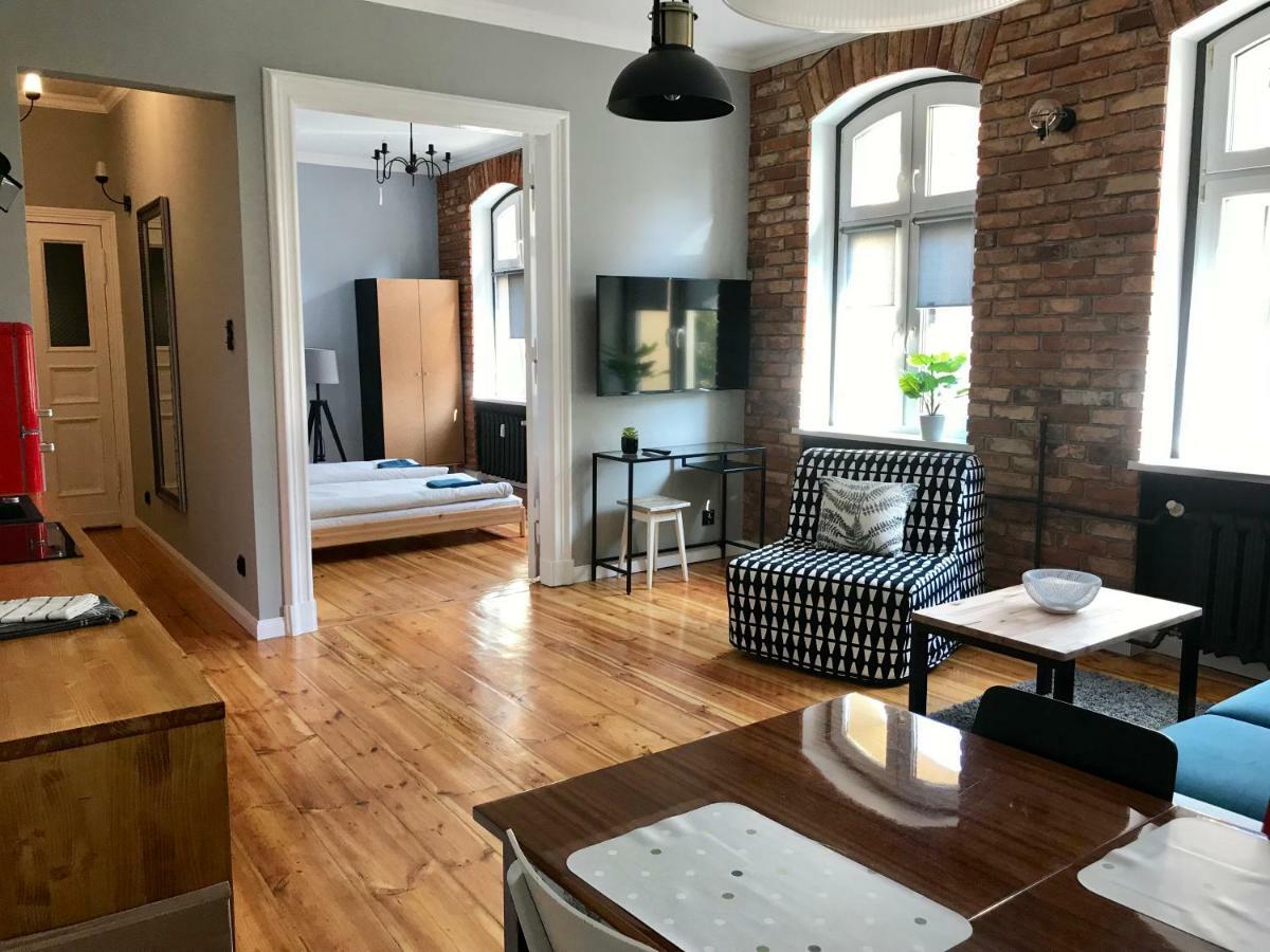 Apartament Odrzanka グリフィノ エクステリア 写真